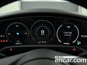 Porsche Taycan Turbo CROSS TURISMO 2024 года из Южной Кореи