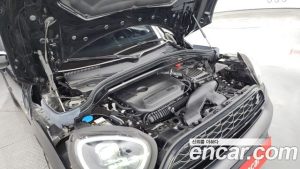 Mini Countryman ALL4 CLASSIC COMFORT PACK 2023 года из Южной Кореи