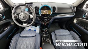 Mini Countryman ALL4 CLASSIC COMFORT PACK 2023 года из Южной Кореи