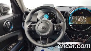 Mini Countryman ALL4 CLASSIC COMFORT PACK 2023 года из Южной Кореи