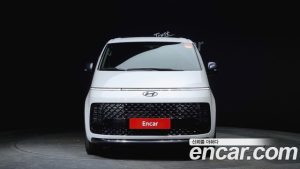 Hyundai Staria L3.5 Lounge 7-Seater 2025 года из Южной Кореи