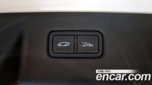 Hyundai Staria L3.5 Lounge 7-Seater 2025 года из Южной Кореи