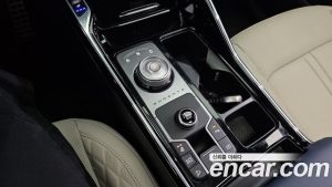 Kia Sorento HEV 1.6 2WD 2024 года из Южной Кореи