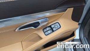 Porsche 718 4.0 GTS 2023 года из Южной Кореи