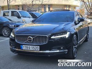 Volvo S90 B5 Inscription 2022 года из Южной Кореи