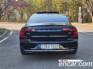 Volvo S90 B5 Inscription 2022 года из Южной Кореи