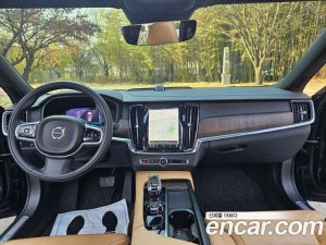 Volvo S90 B5 Inscription 2022 года из Южной Кореи