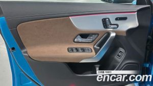 Mercedes-Benz CLA-Class CLA250 4MATIC 2024 года из Южной Кореи