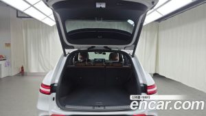 Genesis GV70 2.5T Бензин 2WD 2024 года из Южной Кореи