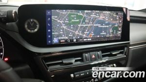 Lexus ES Luxury Plus 2025 года из Южной Кореи