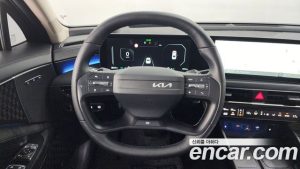 Kia K8 Noblesse 2025 года из Южной Кореи