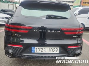 Genesis GV70 2.5T Бензин AWD 2024 года из Южной Кореи
