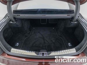 Bentley Flying Spur 4.0 S 2024 года из Южной Кореи