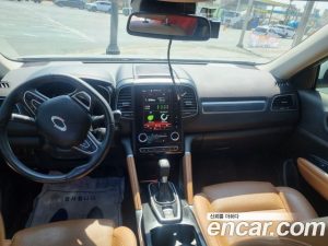 Renault-KoreaSamsung QM6 2.0 LPe RE Signature 2WD 2023 года из Южной Кореи