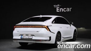 Kia K8 Noblesse 2025 года из Южной Кореи