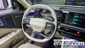 Kia K8 Noblesse 2025 года из Южной Кореи