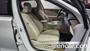 Kia K8 Noblesse 2025 года из Южной Кореи