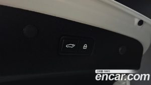 Kia K8 Noblesse 2025 года из Южной Кореи