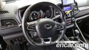 Renault-KoreaSamsung QM6 Quest 2.0 LPe LE 2WD 2024 года из Южной Кореи