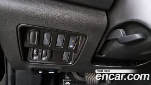 Renault-KoreaSamsung QM6 Quest 2.0 LPe LE 2WD 2024 года из Южной Кореи
