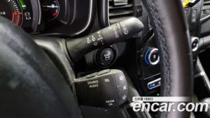 Renault-KoreaSamsung QM6 Quest 2.0 LPe LE 2WD 2024 года из Южной Кореи