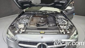 Mercedes-Benz C-Class C300 4MATIC Avantgarde 2024 года из Южной Кореи