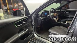 Mercedes-Benz C-Class C300 4MATIC Avantgarde 2024 года из Южной Кореи