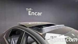 Mercedes-Benz C-Class C300 4MATIC Avantgarde 2024 года из Южной Кореи