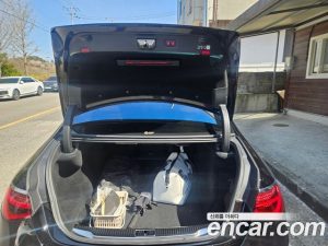Mercedes-Benz S-Class S500L 4MATIC 2024 года из Южной Кореи