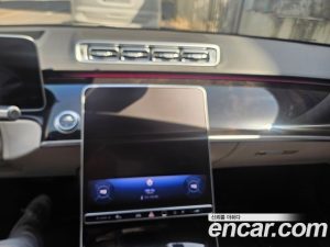 Mercedes-Benz S-Class S500L 4MATIC 2024 года из Южной Кореи