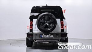 Land Rover Defender 130 P400 X- HSE 2024 года из Южной Кореи