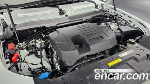 Land Rover Defender 130 P400 X- HSE 2024 года из Южной Кореи