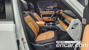Land Rover Defender 130 P400 X- HSE 2024 года из Южной Кореи