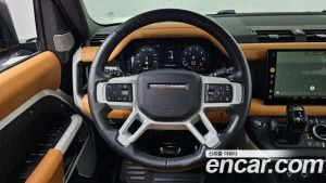 Land Rover Defender 130 P400 X- HSE 2024 года из Южной Кореи