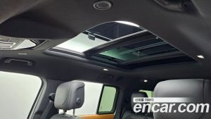 Land Rover Defender 130 P400 X- HSE 2024 года из Южной Кореи