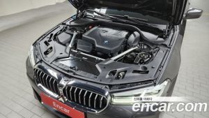 BMW 5-Series 520i M Sport 2023 года из Южной Кореи