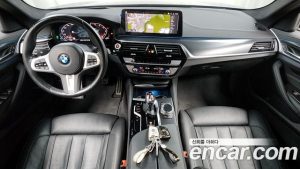 BMW 5-Series 520i M Sport 2023 года из Южной Кореи