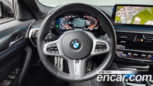 BMW 5-Series 520i M Sport 2023 года из Южной Кореи