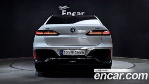 BMW 7-Series 740i xDrive M Sport Limited 2024 года из Южной Кореи