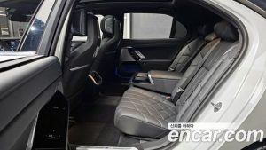 BMW 7-Series 740i xDrive M Sport Limited 2024 года из Южной Кореи