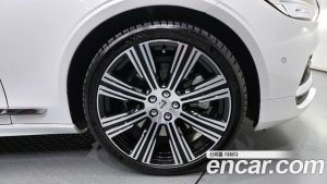 Volvo S90 B6 AWD ULTIMATE Bright 2024 года из Южной Кореи