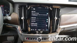 Volvo S90 B6 AWD ULTIMATE Bright 2024 года из Южной Кореи