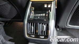 Volvo S90 B6 AWD ULTIMATE Bright 2024 года из Южной Кореи