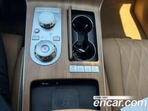 Genesis G80 Бензин 2.5 Turbo AWD 2025 года из Южной Кореи