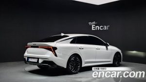 Kia K5 1.6 Turbo 2024 года из Южной Кореи