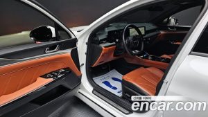 Kia K5 1.6 Turbo 2024 года из Южной Кореи