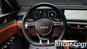 Kia K5 1.6 Turbo 2024 года из Южной Кореи
