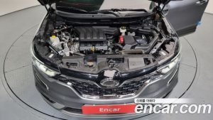 Renault-KoreaSamsung QM6 2.0 LPe LE 2WD 2023 года из Южной Кореи