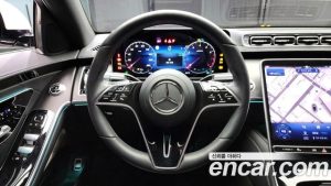 Mercedes-Benz S-Class S450L 4MATIC 2023 года из Южной Кореи