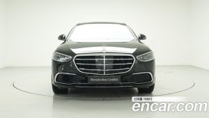 Mercedes-Benz S-Class S580L 4MATIC 2024 года из Южной Кореи